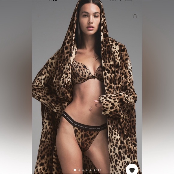 Skims & Dolce Gabbana silky robe - Picture 3 of 3